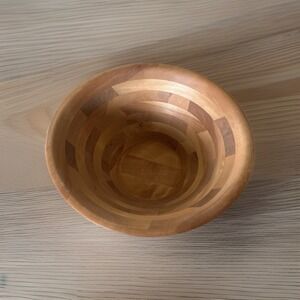 Williams Sonoma Hand Crafted Wood Serving Fruit Salad Bowl John McLeod SIGNED